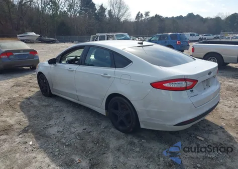 2013 Ford Fusion Se z USA, uszkodzony, nr VIN 3FA6P0H70DR249661